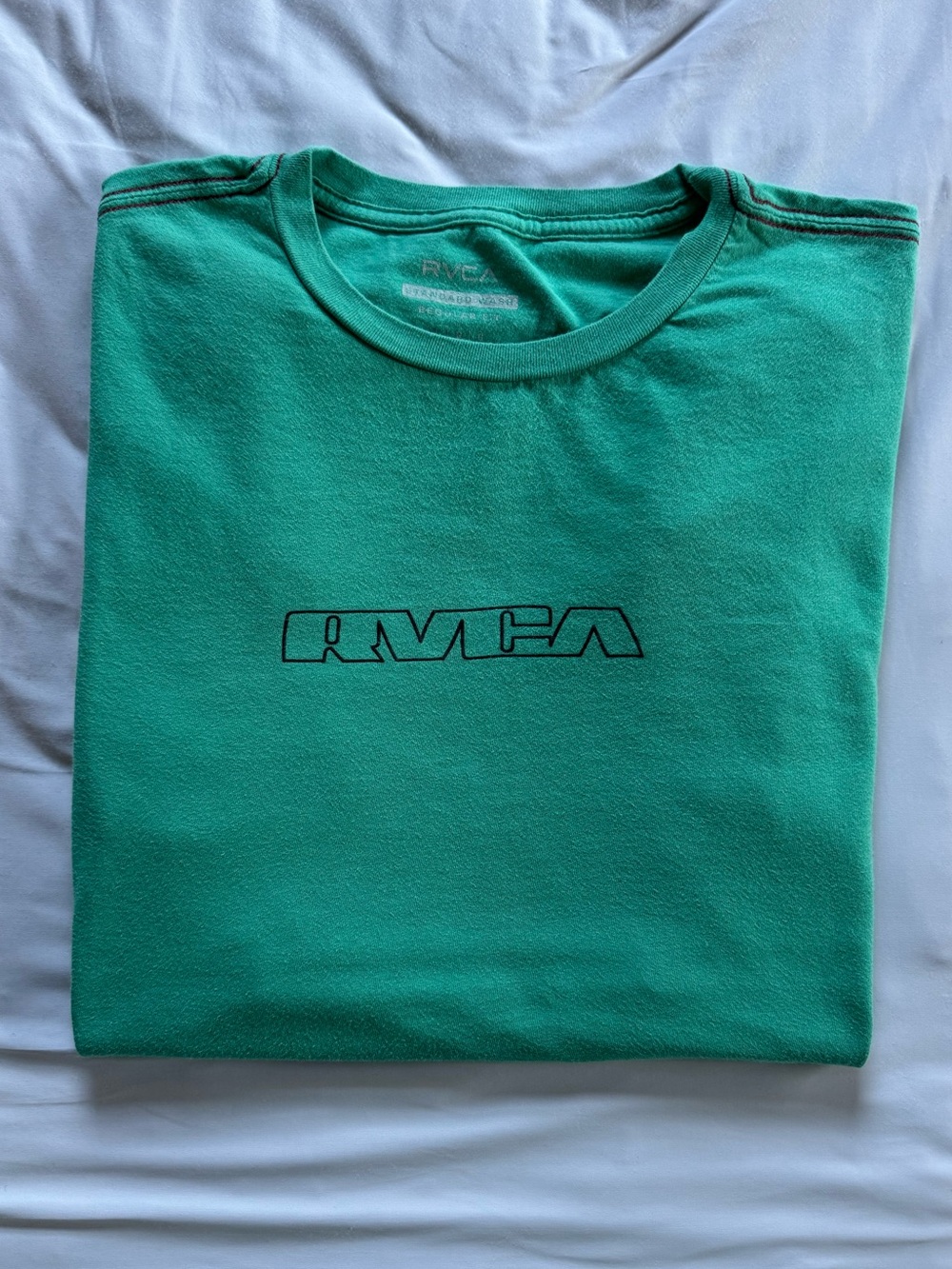 Men’s RVCA Shirt Size Large Regular Fit